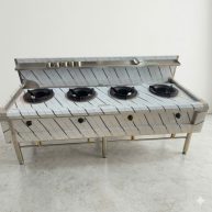 Bếp ga công nghiệp 4 họng có chân